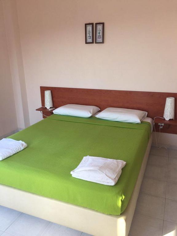 Aprilis Apartments Kionion Luaran gambar