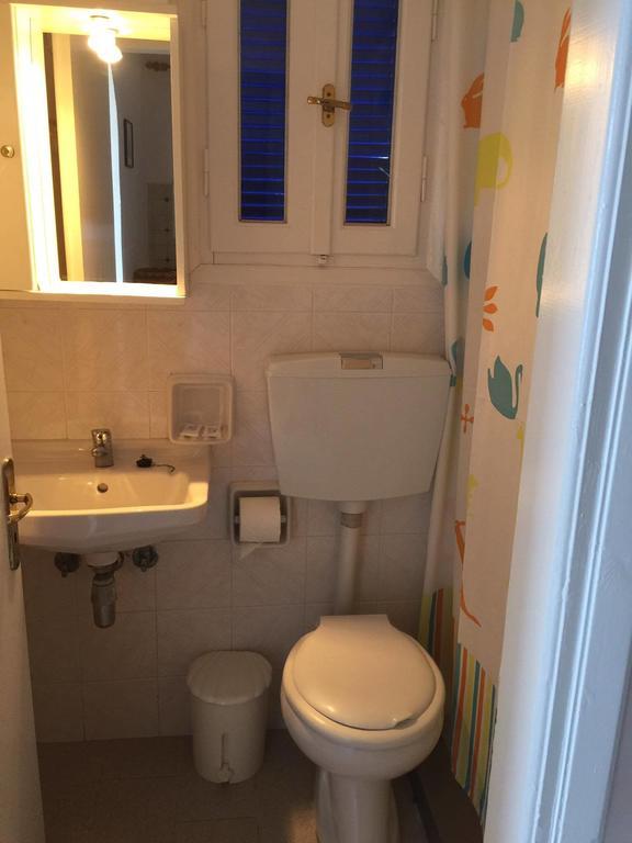 Aprilis Apartments Kionion Luaran gambar
