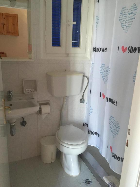 Aprilis Apartments Kionion Luaran gambar